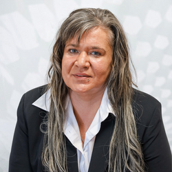 Porträt von Frau Katharina Thums, Abschnittsleiterin bei SF Gebäudereinigung GmbH