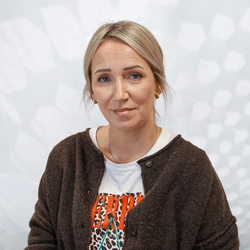 Porträt von Frau Sonja Surovciak, Abschnittsleiterin bei SF Gebäudereinigung GmbH