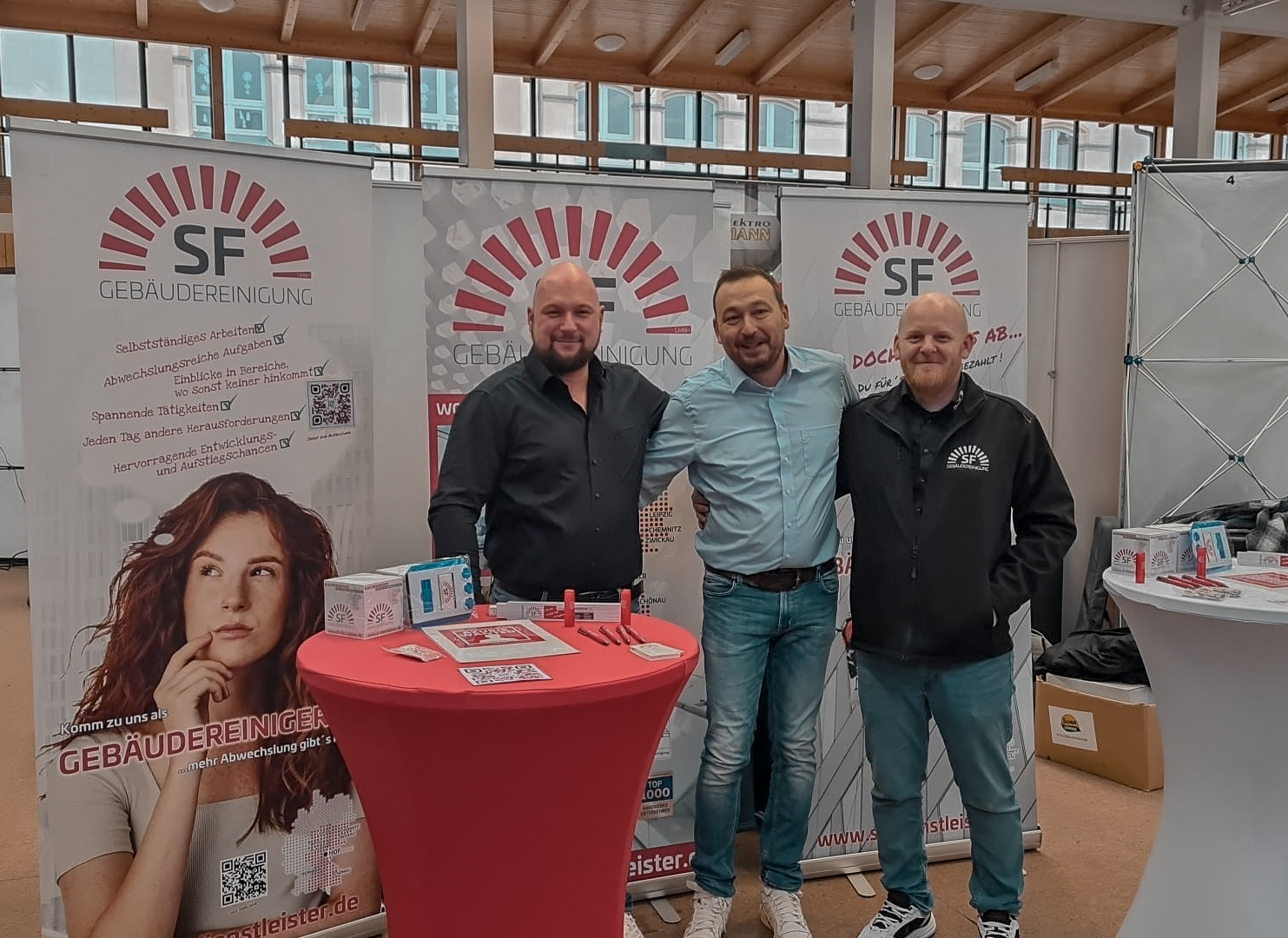 Team Leipzig der SF Gebäudereinigung auf der Messe in Borna